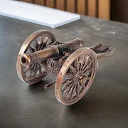 На память: Бронзовая композиция «Пушка» — фотография 1