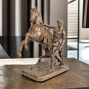 Бронзовая композиция «Наездник с лошадью» — оригинальный подарок — фотография 1