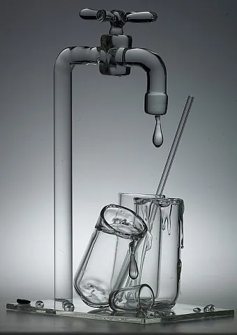 Подарочная скульптура «Кран» из стекла