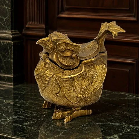 Бронзовая шкатулка «Курица» — красивый подарок