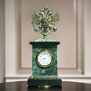 Часы «Презент. Российский герб» со змеевиком — необычный подарок — фотография 1
