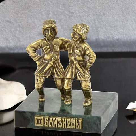 Бронзовая статуэтка «Знак зодиака Близнецы» — красивый подарок