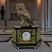 Подарочные каминные часы «Сова» из змеевика и долерита — фотография 1
