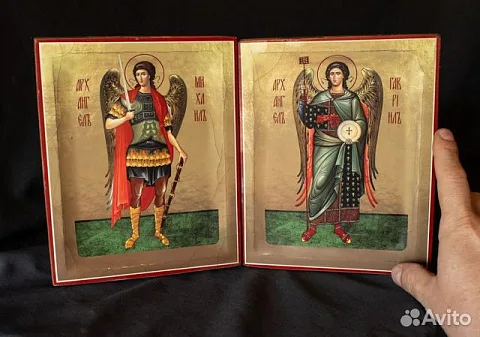 Пара икон. Архангелы Михаил и Гавриил. 21*17 см — красивый подарок
