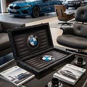Нарды под стеклом «BMW» — оригинальный подарок — фотография 8