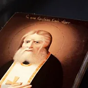 Икона "Святой Преподобный Серафим Саровский" — оригинальный подарок — фотография 6